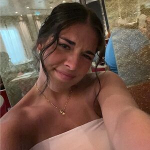 Meet your Posher, Marisa